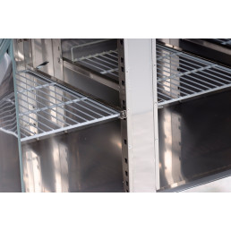 Холодильный стол для напитков PREMIUM - 1,36 x 0,7 m (2 стекл.дверцы / мощность: 275 Вт) GGM Gastro